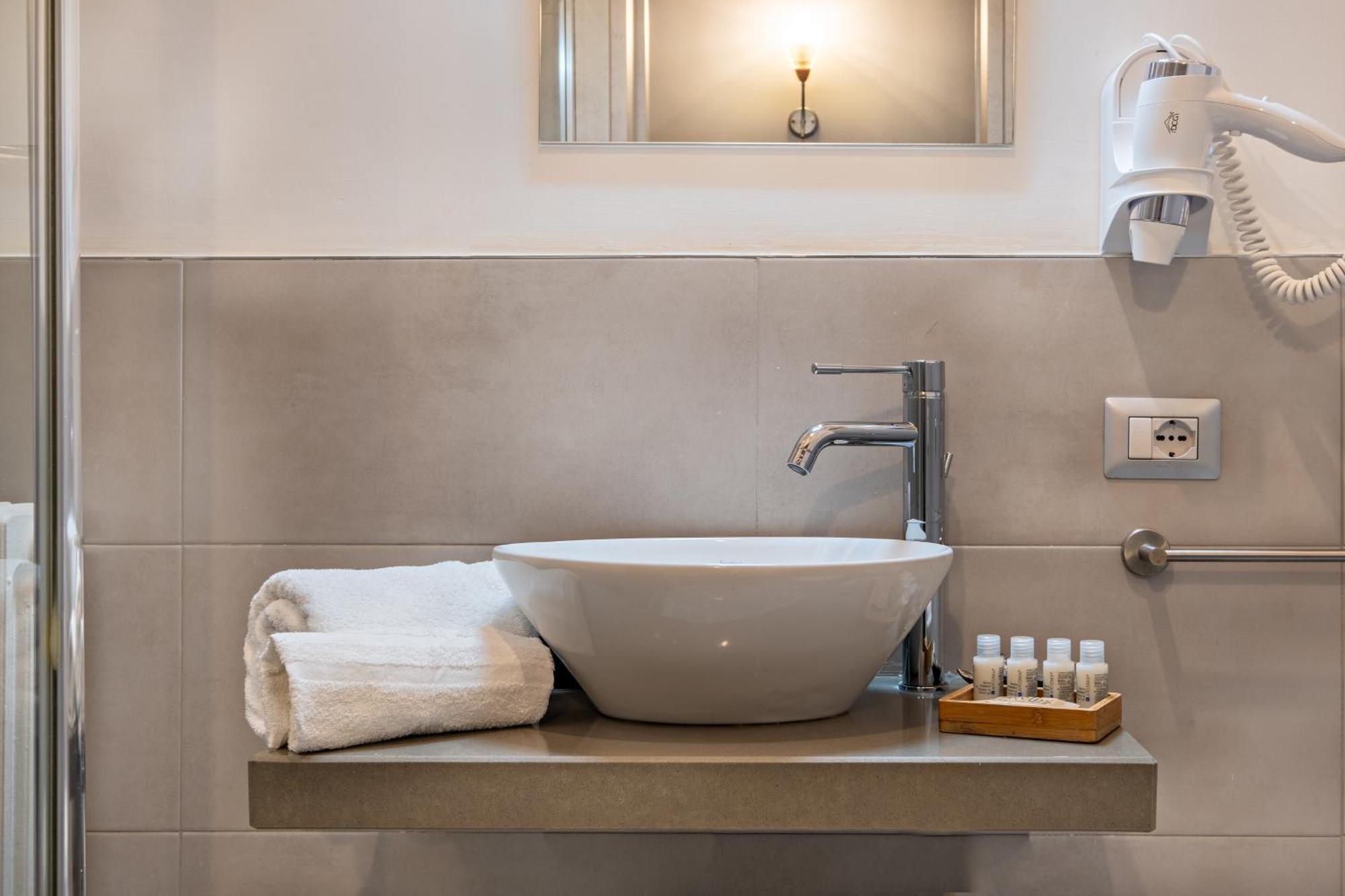 Penthouse Station Luxury Apts Le Dimore Brindisi Exterior foto